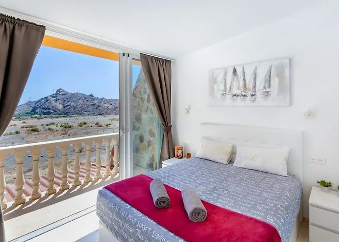 Luxurioesen Am Golfplatz, *